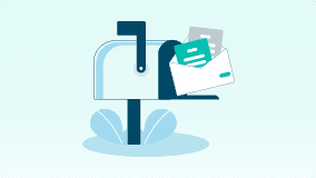 Eine Grafik eines offenen Briefkastens mit überquellenden Briefen vor einem hellblauen Hintergrund.