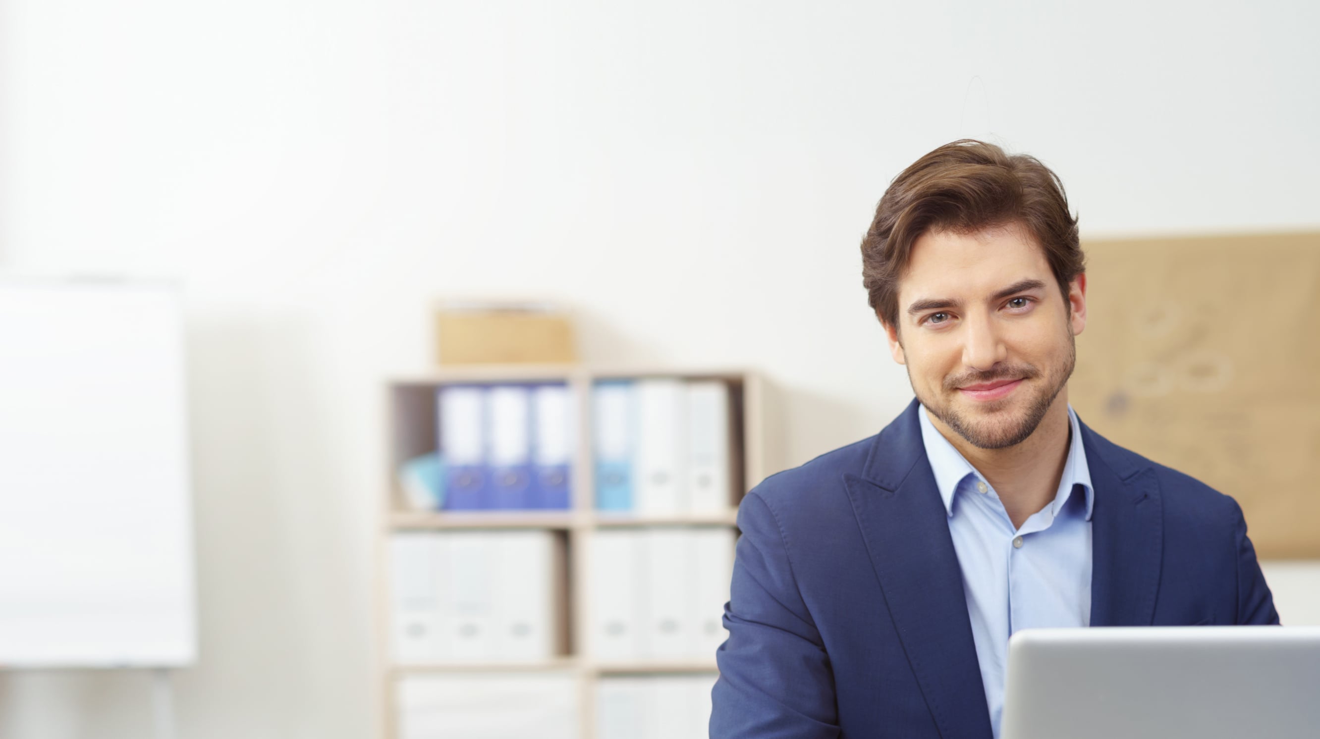 In wenigen Klicks zur passenden Beraterhaft&shy;pflicht&shy;versicherung