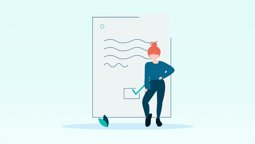 Eine selbstbewusste Person mit roten Haaren lehnt an einer großen Checkliste aus Papier, die mit einem grünen Häkchen und einem kleinen Fischsymbol am unteren Rand markiert ist.