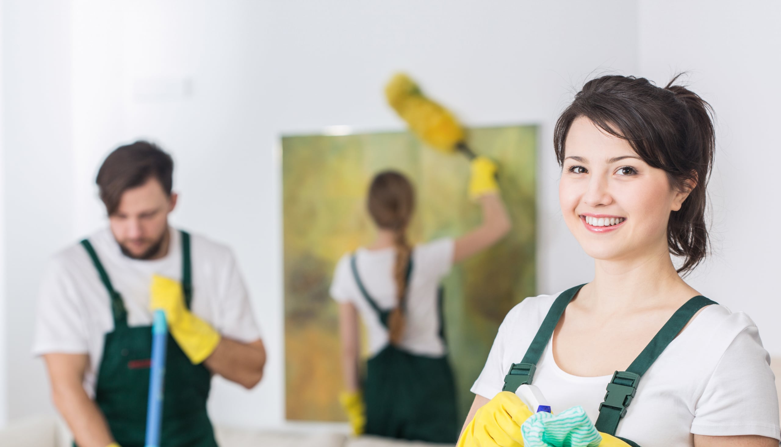 In wenigen Klicks zur passenden Betriebshaftpflicht für Gebäude­reinigungen